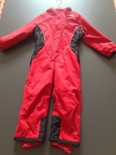 *** COMBINAISON DE SKI ROUGE ENFANT T. 5/6 ANS TRES BON ETAT ***