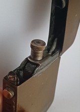 BRIQUET ANCIEN VINTAGE PETROL