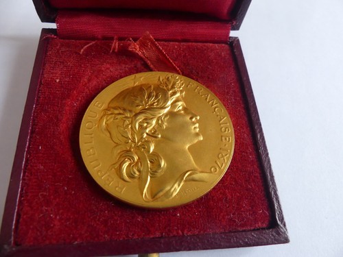 Medaille bronze dore - bronze,
