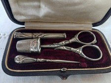 Nécessaire de couture Art Nouveau,  Argent