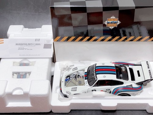 Exoto 1976 porsche 935 - 1976,