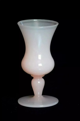 Opaline rose petit - , sur