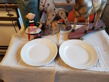 Lot de 2 assiettes blanche