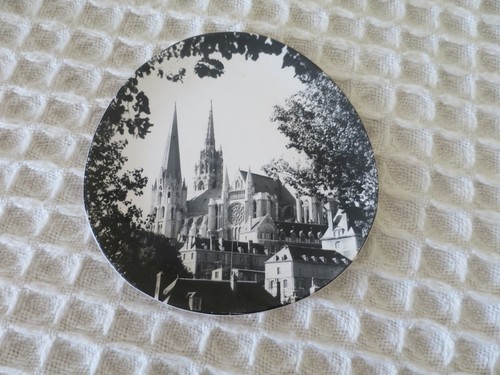 Assiette octogonale sainte - assiette,