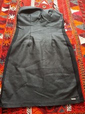 Robe style corset sans manches