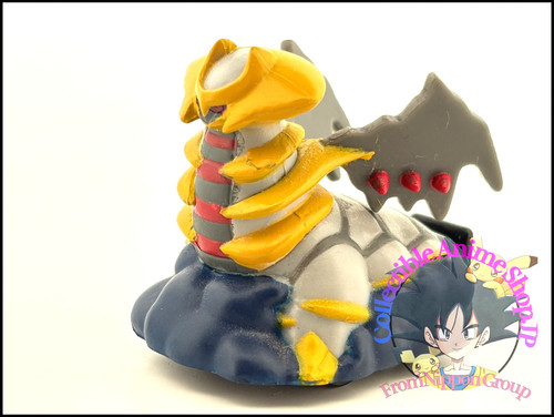Giratina pokemon figurine - giratina, pull