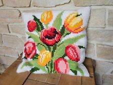 COUSSIN VINTAGE LAINE TRICOT CANEVAS FLEURS TULIPES