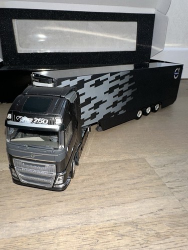 Camion semi remorque - 1/50, semi-remorque