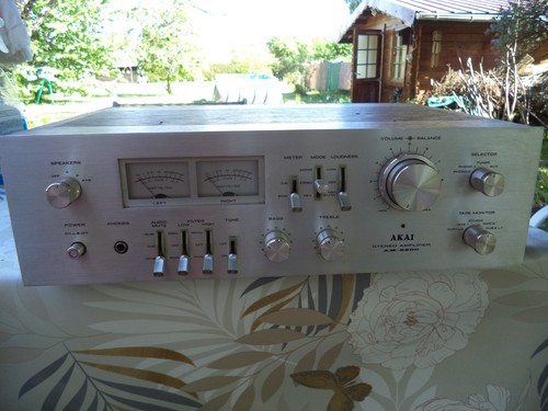 Akai 2600 stereo integrated - am-2600,
