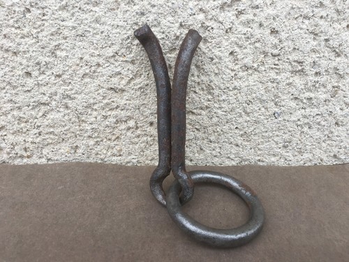 Ancien anneau fer forgé - ancien,