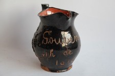 Pichet terre vernissée Ain Souvenir 1919 Art populaire Vignes (50222)