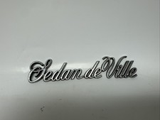 Emblème Badge Logo Plaque Signalétique Cadillac OEM 1985-1995 Sedan DeVille