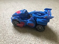 RARE : Voiture se transformant en Dinosaure. Marque : Yellcetoy. Longueur 21 cm.