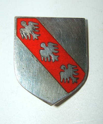 Insigne plateau c - plateau,