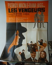 THE AVENGERS/CHAPEAU MELON ET BOTTES DE CUIR  F2010/affiche 160X120