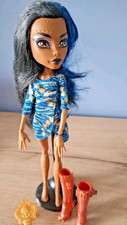 MONSTER HIGH robecca  mattel