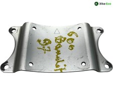 Support garde boue avant