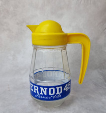Cruche Publicitaire Pernod 45 - Verre Facetté et Couvercle Jaune - Bistrot