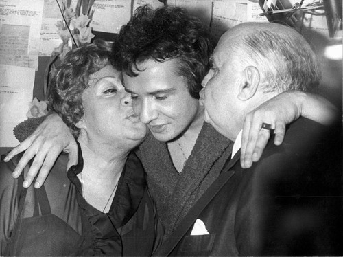 Michel sardou jackie - sa, mere