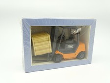 GRIP 1/25 TP BTP - ForkLift  Chariot Elevateur Still Saxby R70-25