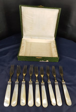 coffrets de 9 fourchettes a déserts en Vermeil manche en nacre et bague argent