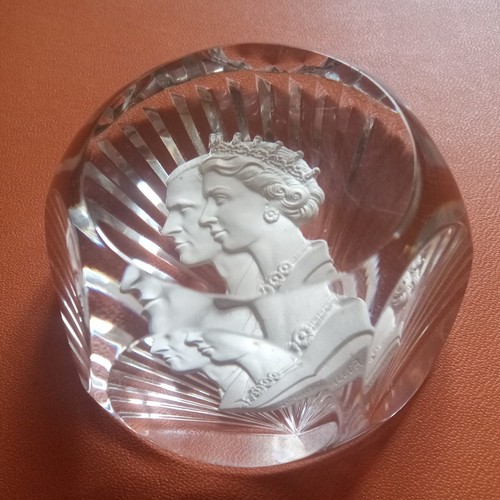 Presse papier baccarat - papier,