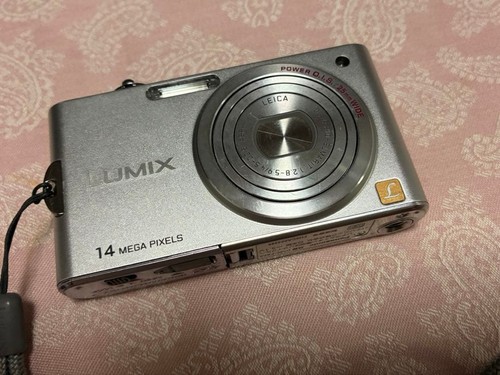 Appareil photo compact