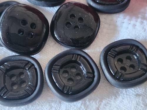 Lot boutons vintage noir - 10,
