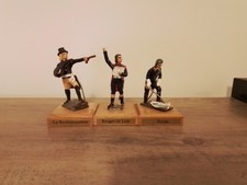 petits soldats cbg mignot 3 soldats révolution Française sur socle en bois 