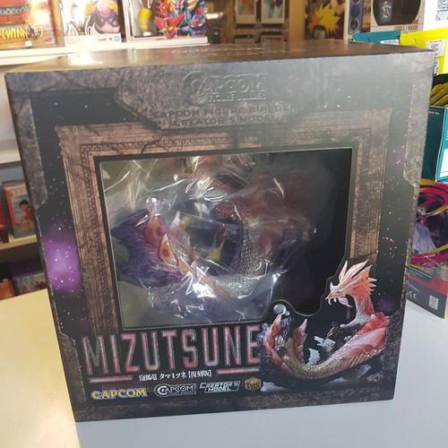 Figurine monster hunter statue - figurine,