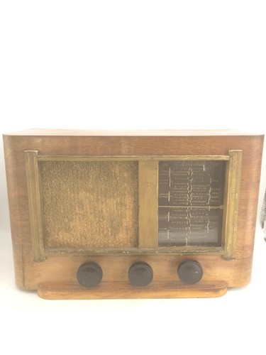 Joli poste radio vintage - , tsf
