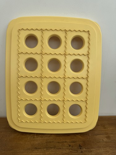 Tupperware moule plaque - moule, /