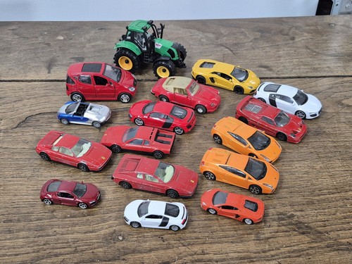 Lot petite voiture ferrari - petite,