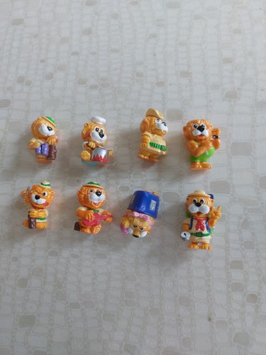 Lion lot 8 figurines - de,