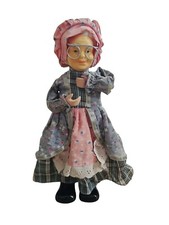 Poupée Automate Musical Grand Mère Porcelaine Et Tissu 