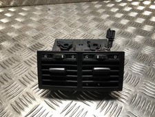 Aerateur tableau de bord VOLKSWAGEN TOUAREG 1 PHASE 2 7L6819203