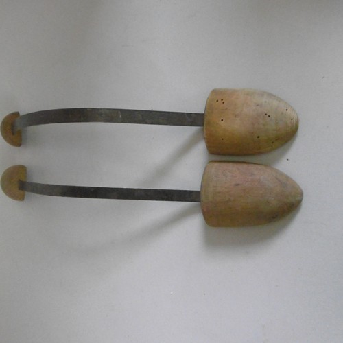 Ancien embauchoir chaussure - ancien,