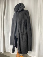 Manteau en laine noir de la