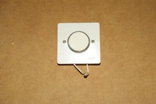 1 bouton poussoir NEPTUNE LEGRAND avec voyant inclue