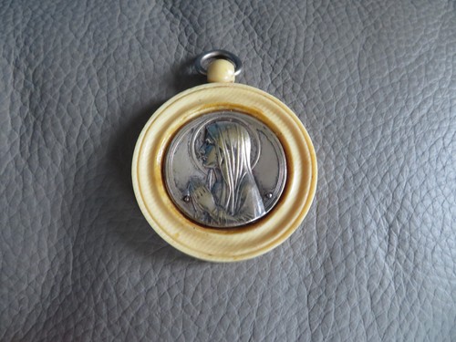 Ancienne médaille berceau - ancienne,