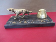 SUPERBE ENCRIER MARBRE NOIR VEINé.  ENCRIER avec  CHIEN EN BRONZE.