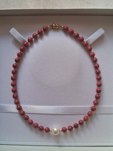 Collier corail rouge - collier, et