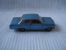 DINKY TOYS N°542 : OPEL