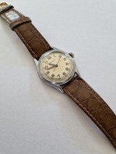 Montre Helvetia 3196P mécanique des années 1940 boitier acier calibre 800C WW2