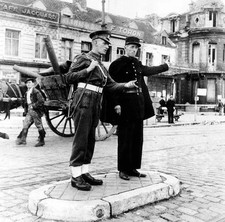 1944 Police Calais Military