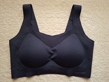 CHANTAL THOMASS BRASSIERE TAILLE XL COULEUR BLEU MARINE