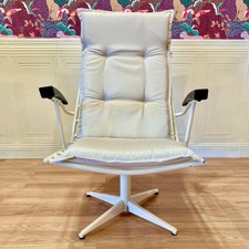 FAUTEUIL MÉTAL ET BAKÉLITE DESIGN 1960.