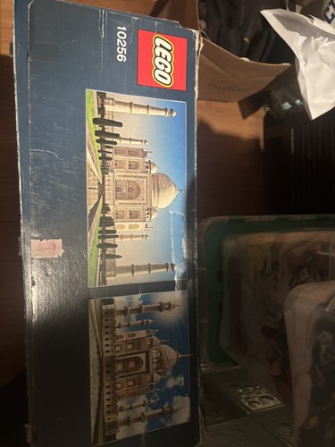 Lego creator 10256 - lego,