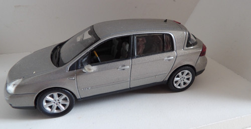 Renault vel satis norev - vel,