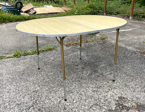 Table camping vintage - camping,